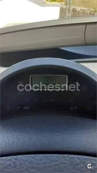 Usado Peugeot 807 109 CV (80 kW) 2005 Azul Monovolumen