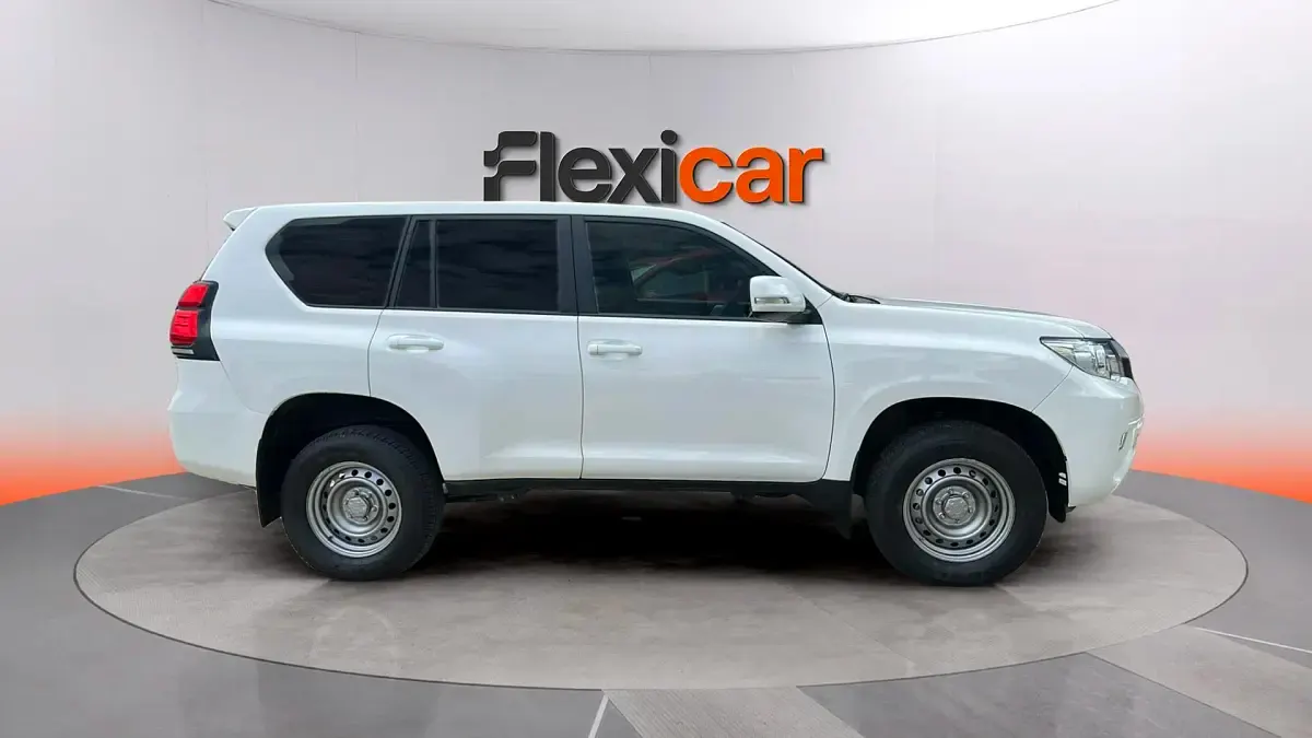 Usado Toyota Land Cruiser 204 CV (150 kW) 2023 Blanco SUV