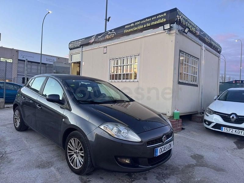 Usado Fiat Bravo Active 105 CV (77 kW) 2008 Negro Utilitario