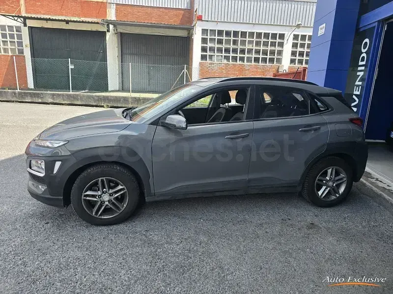 Usado Hyundai Kona 120 CV (88 kW) 2019 Gris / plata SUV