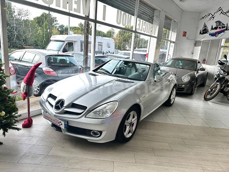 Usado Mercedes SLK200 184 CV (135 kW) 2009 Gris / plata Descapotable