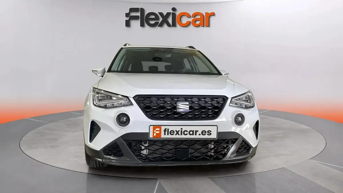 Usado Seat Arona Style 116 CV (85 kW) 2024 Blanco SUV