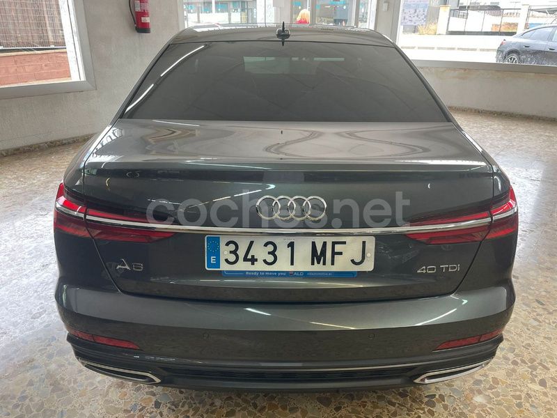 Usado Audi A6 S-Line 204 CV (150 kW) 2023 Gris / plata Berlina