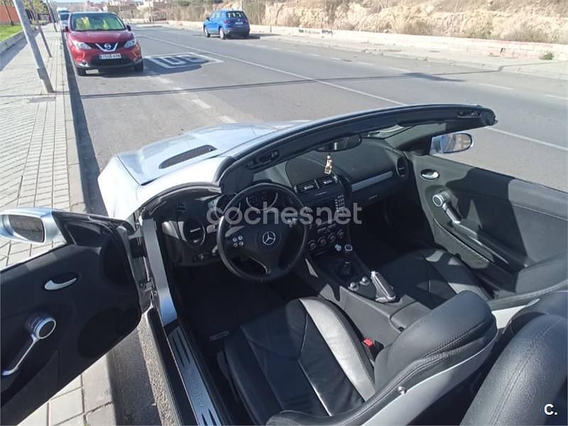 Usado Mercedes SLK200 163 CV (119 kW) 2005 Gris / plata Descapotable