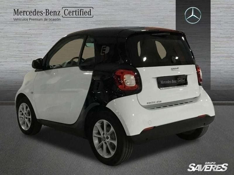 Usado Smart ForTwo Coupé 60 kW (82 CV) 2020 Blanco Coupe