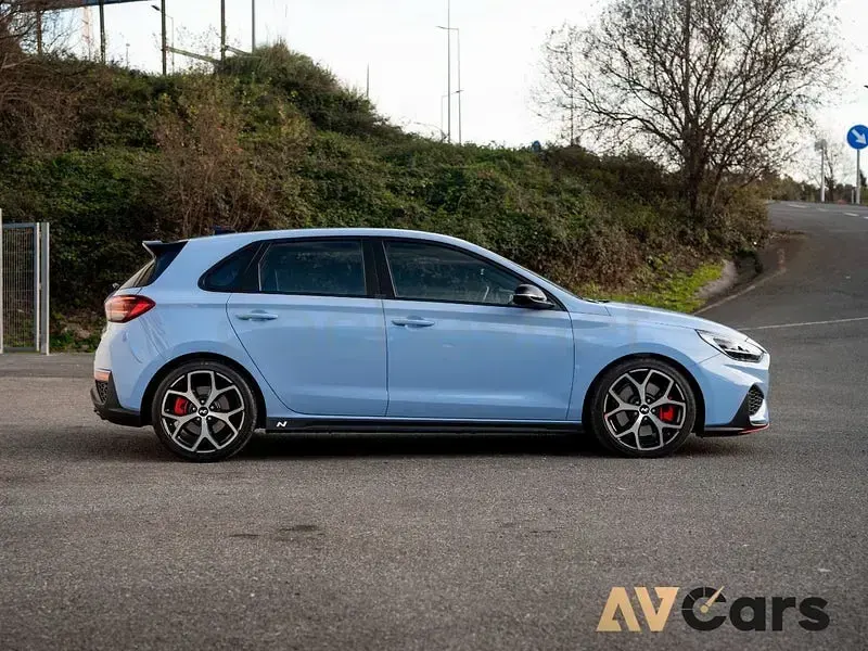 Usado Hyundai i30 250 CV (183 kW) 2022 Azul Berlina