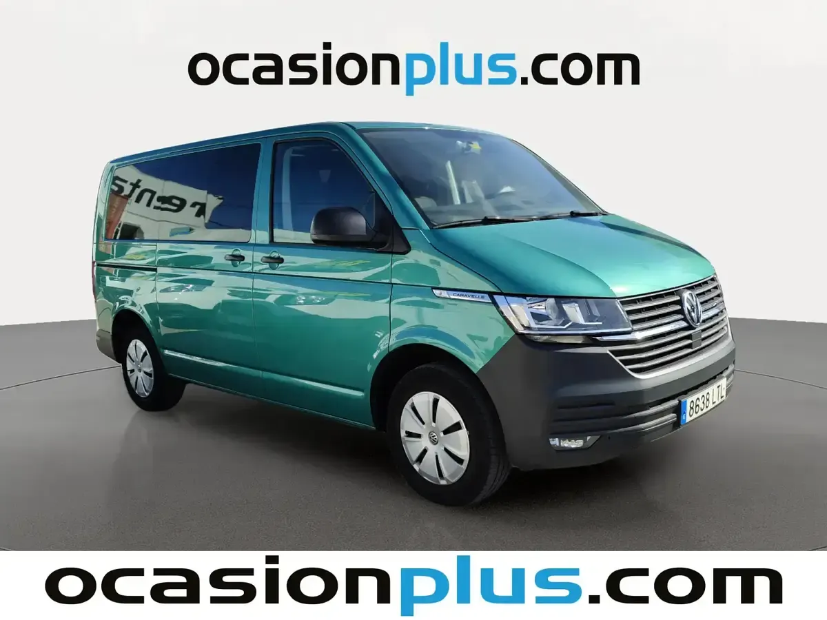Usado VW Caravelle 110 CV (80 kW) 2021 Verde Van