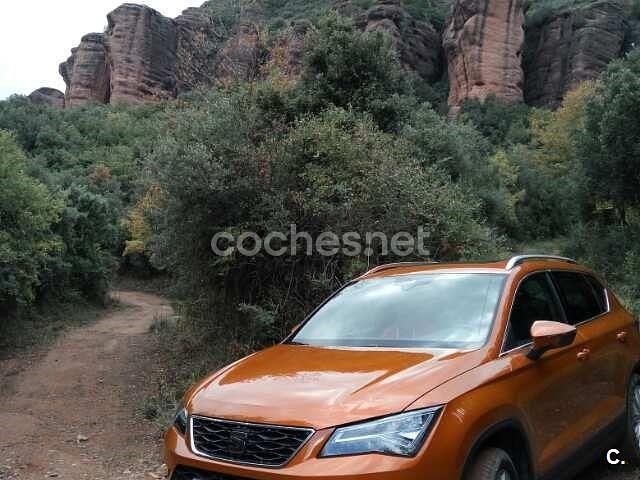 Usado Seat Ateca 4Drive 190 CV (139 kW) 2016 Naranja SUV