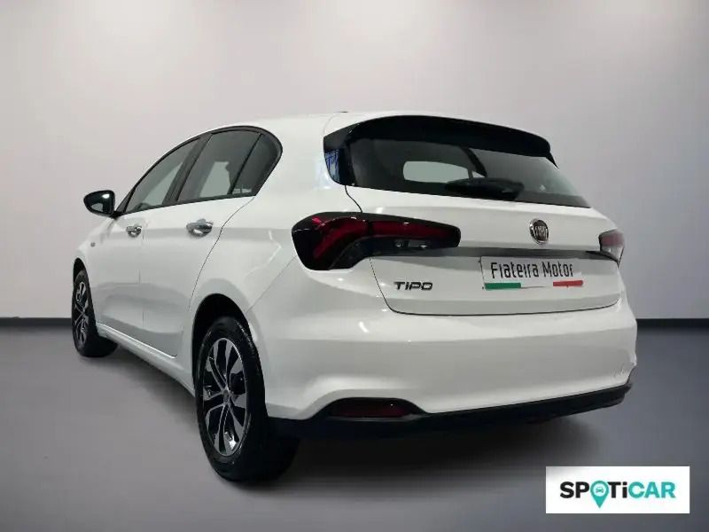 Blanco Usado 2023 Fiat Tipo City Life | 21.990 € - Imagen 1/3