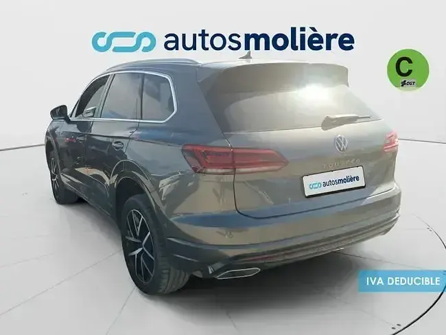 Usado VW Touareg Elegance 286 CV (210 kW) 2022 Gris SUV