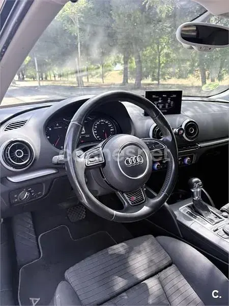 Usado Audi A3 S-Line 110 CV (80 kW) 2015 Negro Berlina