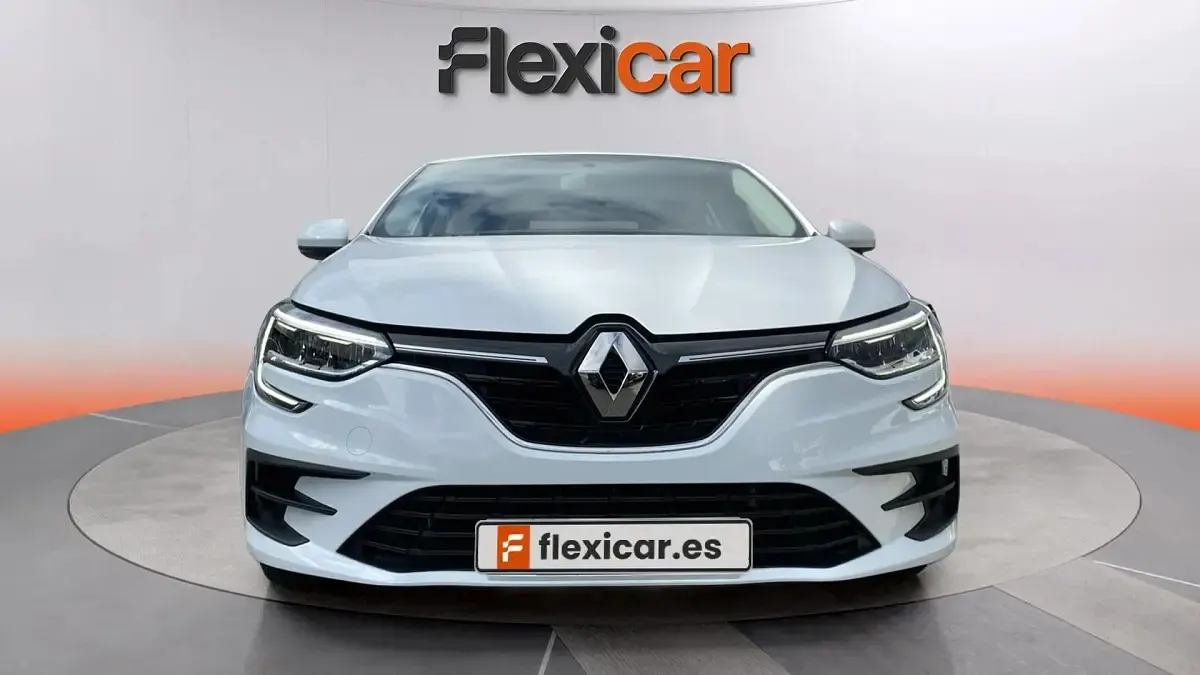 Usado Renault Mégane II Business 115 CV (84 kW) 2021 Blanco Berlina