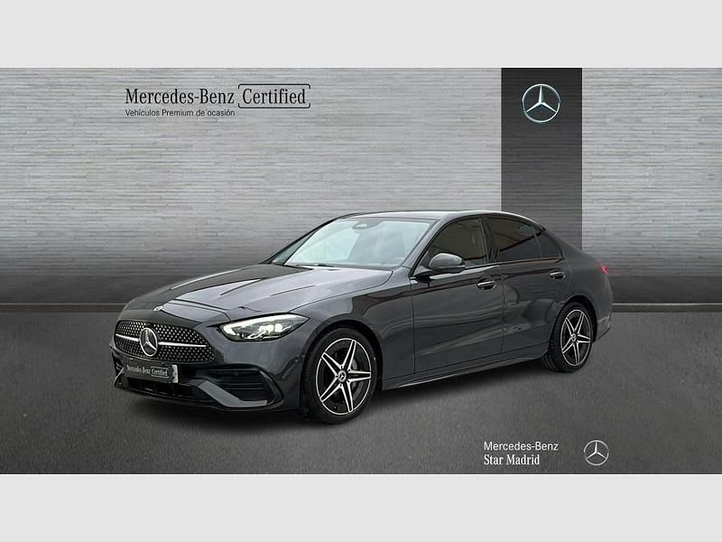 Usado Mercedes C220 AMG line 200 CV (147 kW) 2025 Gris grafito (metalizado) Berlina