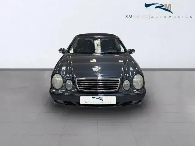 Usado Mercedes CLK230 Avantgarde 197 CV (144 kW) 2003 Negro Descapotable