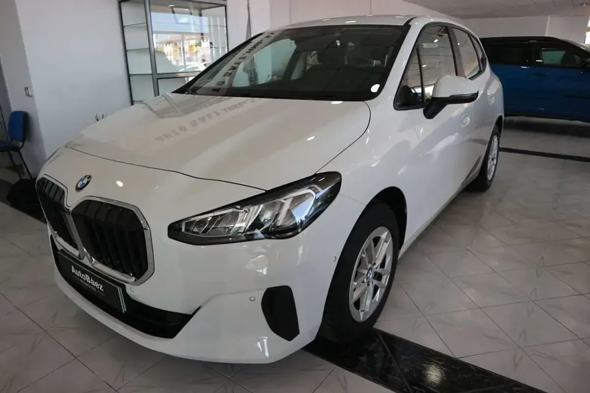 Usado BMW 218 150 CV (110 kW) 2023 Blanco Coupe