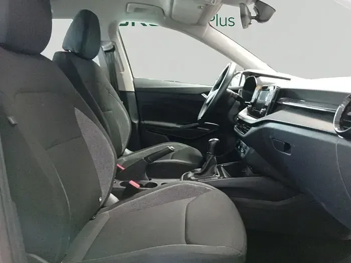 Usado Skoda Fabia Active 95 CV (69 kW) 2022 Blanco Utilitario