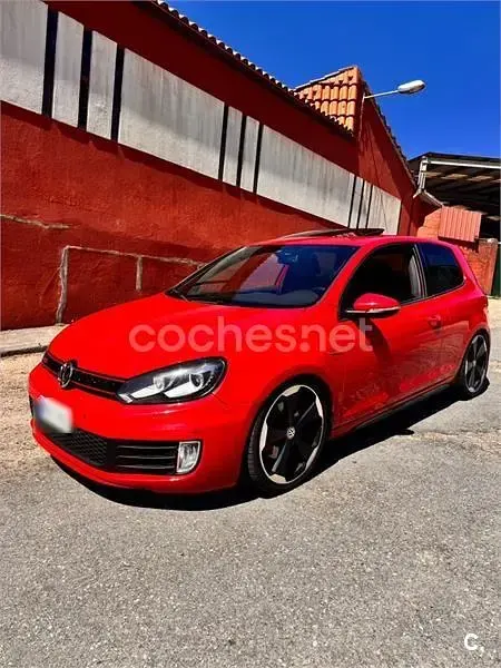Usado VW Golf VI GTI 210 CV (154 kW) 2010 Rojo Berlina