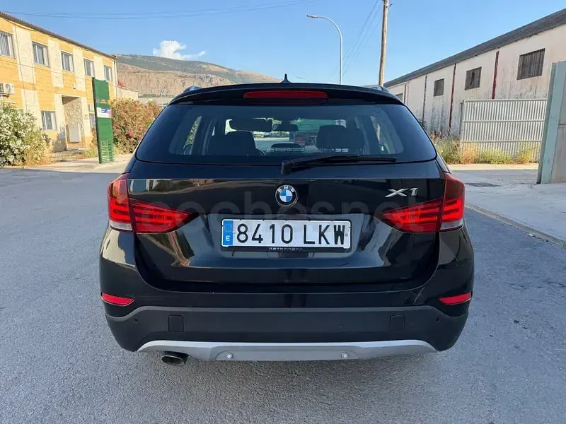 Usado BMW X1 143 CV (105 kW) 2014 Negro SUV