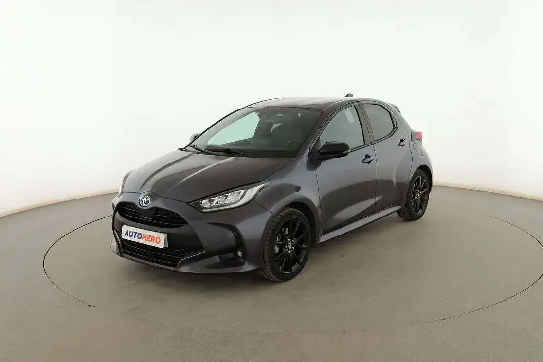 Usado Toyota Yaris Style 116 CV (85 kW) 2022 Utilitario