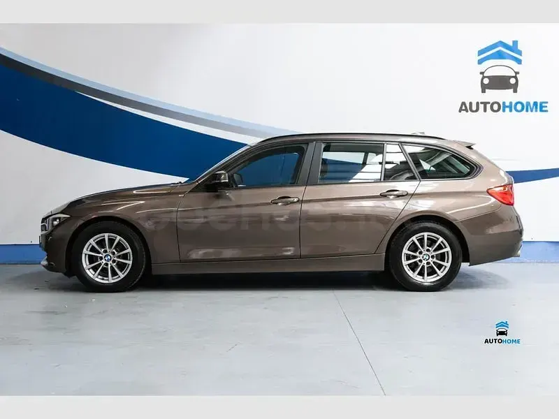Usado BMW 318 143 CV (105 kW) 2015 Naranja Familiar