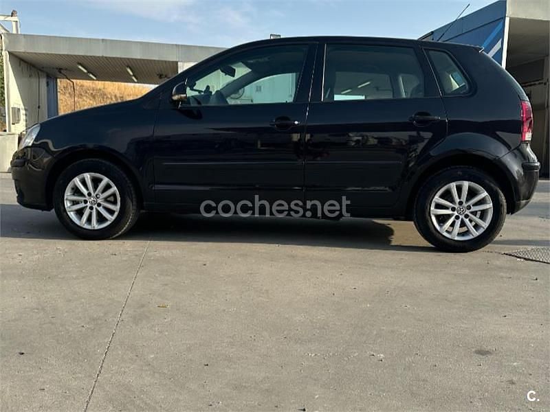 Usado VW Polo Advance 70 HP (51 kW) 2007 Preto Citadino