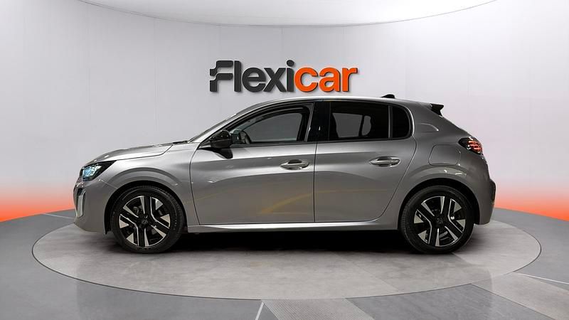 Usado Peugeot 208 Allure 101 CV (74 kW) 2025 Gris Utilitario