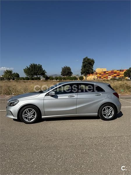 Usado Mercedes A200 Style 136 CV (100 kW) 2015 Gris / plata Berlina