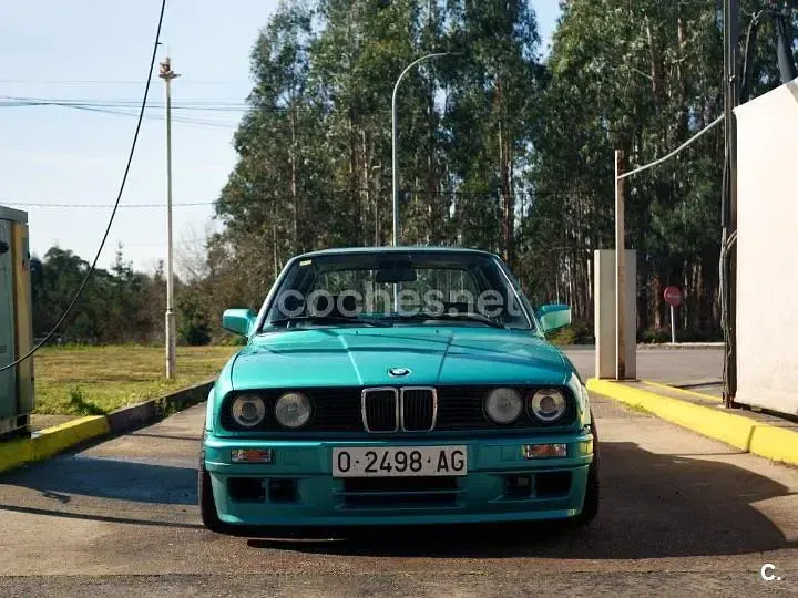 Usado BMW 323 150 CV (110 kW) 1986 Verde Berlina