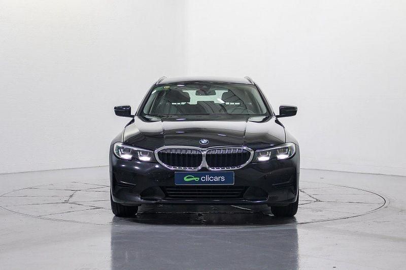 Usado BMW 318 150 CV (110 kW) 2020 Negro Familiar