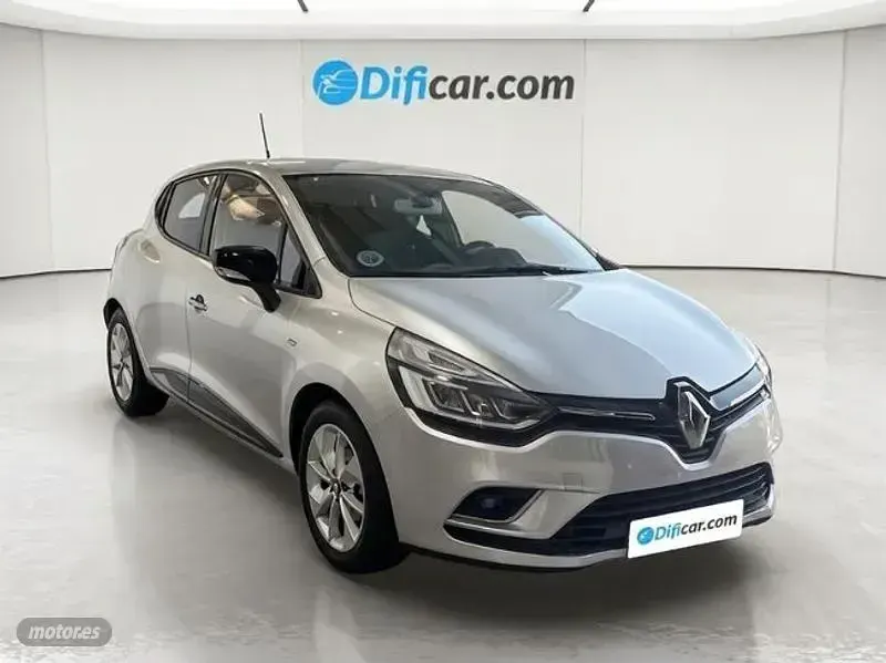 Usado Renault Clio IV LIMITED 90 CV (66 kW) 2017 Gris Berlina