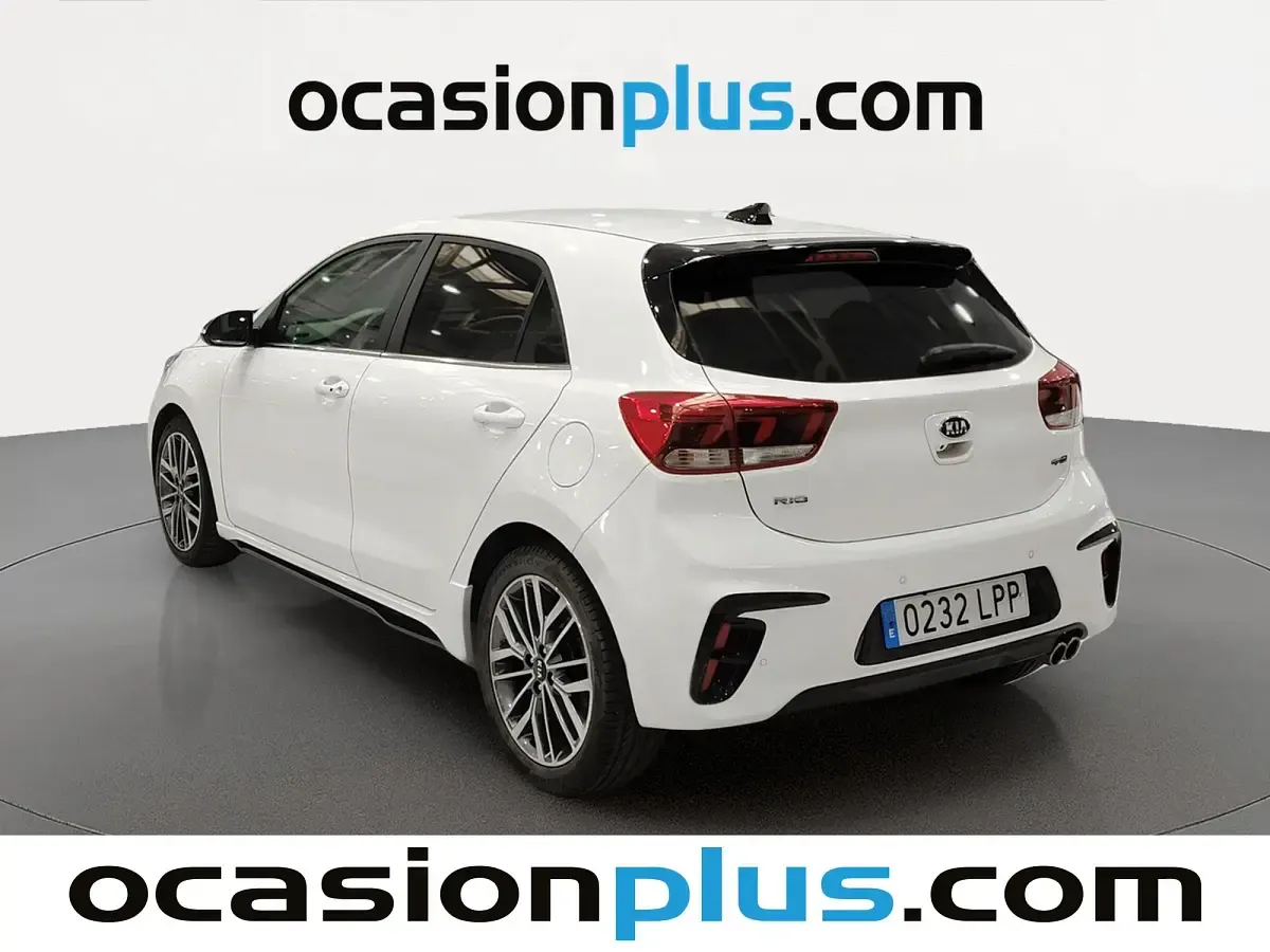 Usado Kia Rio GT-Line 84 CV (61 kW) 2021 Blanco Utilitario