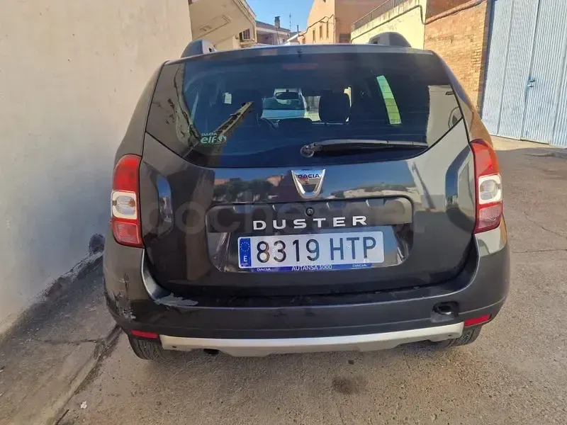 Usado Dacia Duster Adventure 110 CV (80 kW) 2013 Gris / plata SUV