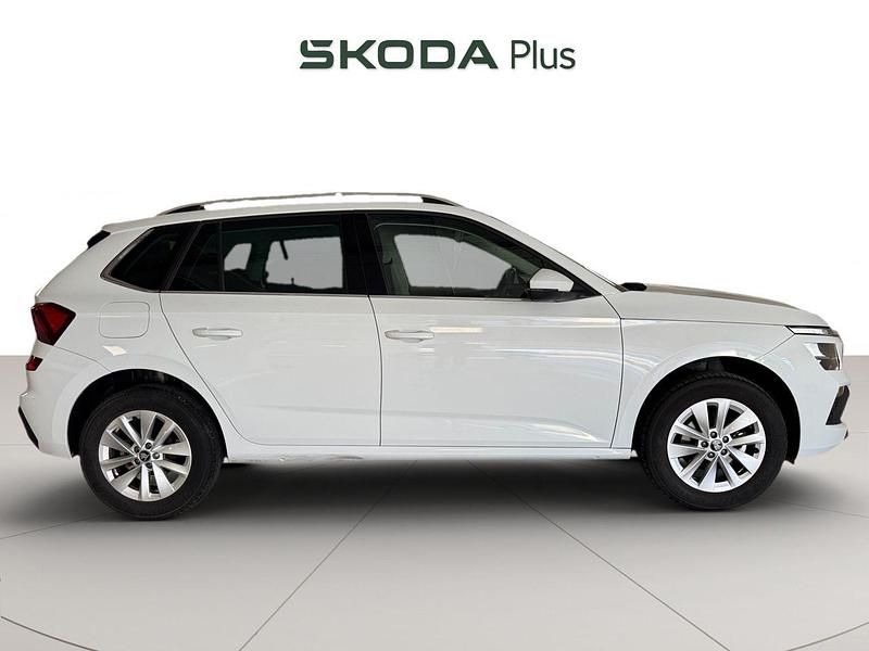 Usado Skoda Kamiq Selection 116 CV (85 kW) 2025 Blanco SUV