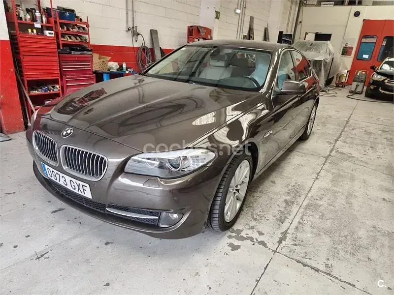 Usado BMW 530 235 CV (172 kW) 2010 Marrón Berlina