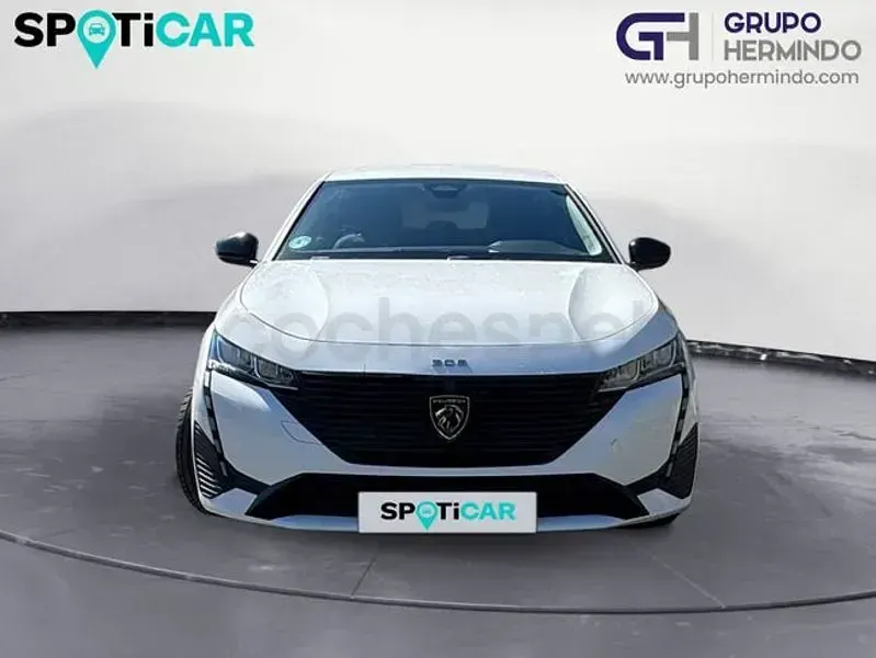 Usado Peugeot 308 130 CV (95 kW) 2022 Blanco Familiar