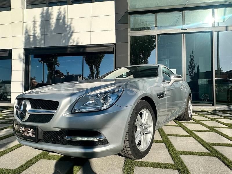 Gris / plata Usado 2011 Mercedes SLK200 Descapotable | 19.900 € (Precio justo) - Imagen 1/4