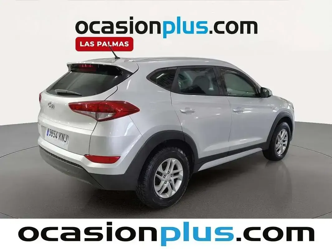 Usado Hyundai Tucson 131 CV (96 kW) 2018 Gris SUV