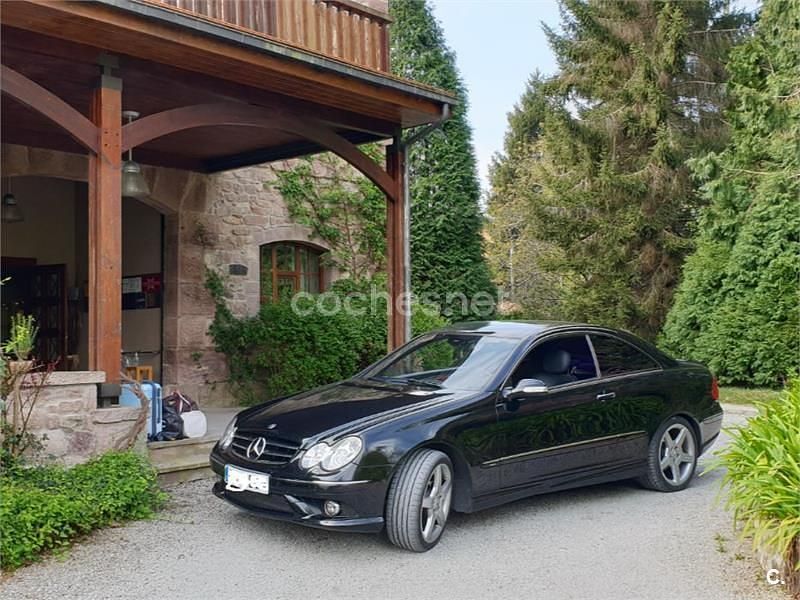 Negro Usado 2006 Mercedes CLK280 Avantgarde Coupe | 8800 € (Un poco caro) - Imagen 1/4