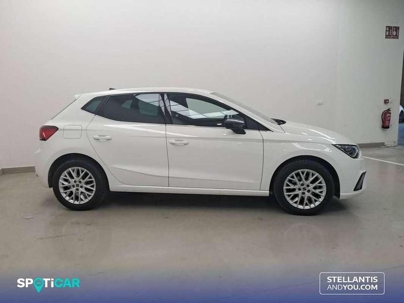 Usado Seat Ibiza XCELLENCE 116 CV (85 kW) 2025 Blanco Utilitario