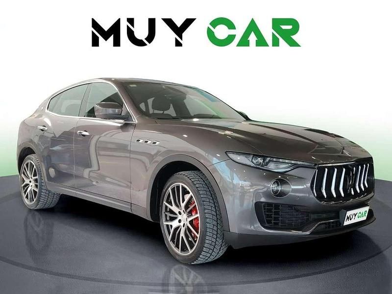 Usado Maserati Levante 430 CV (316 kW) 2018 Gris SUV