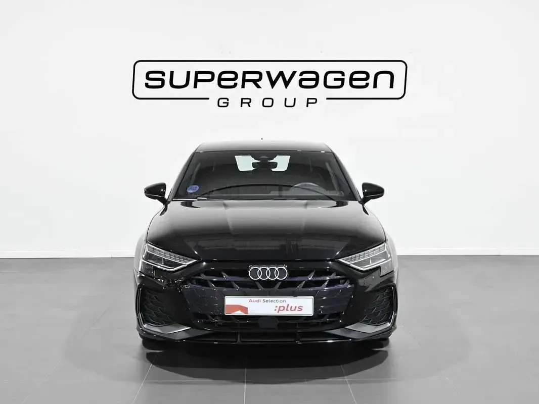 Usado Audi A3 Sportback e-tron S-Line 204 CV (150 kW) 2025 Negro Utilitario