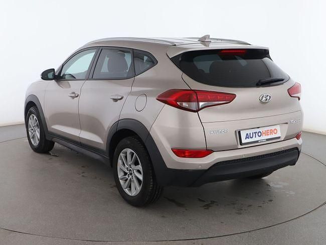 Usado Hyundai Tucson 160 CV (117 kW) 2016 Gris SUV