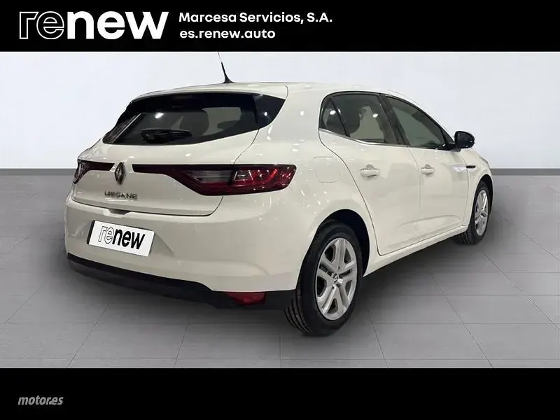 Usado Renault Mégane IV Business 115 CV (84 kW) 2020 Negro Berlina