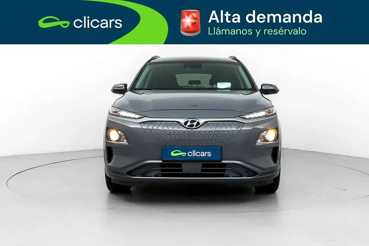 Usado Hyundai Kona 100 kW (136 CV) 2020 Gris SUV