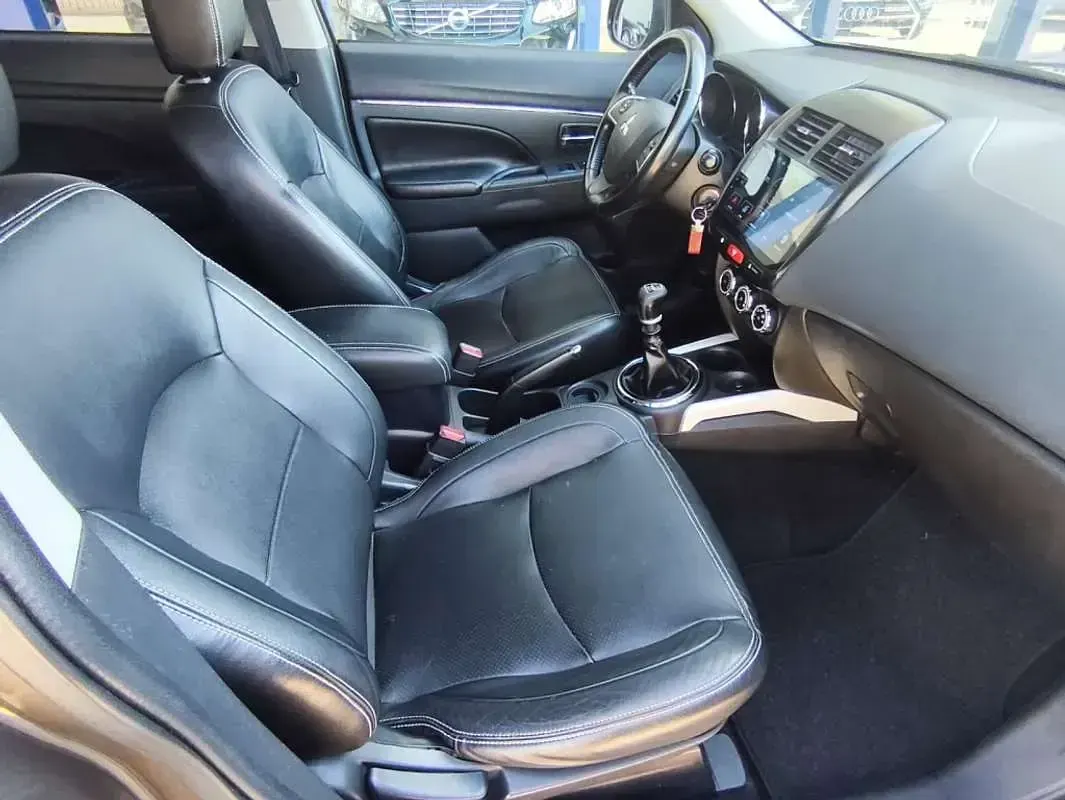 Usado Mitsubishi ASX Motion 116 CV (85 kW) 2014 Gris SUV