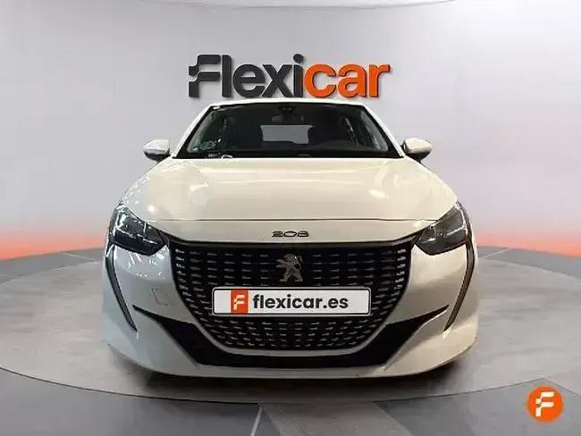 Usado Peugeot 208 Signature Sky 110 CV (80 kW) 2019 Blanco Utilitario