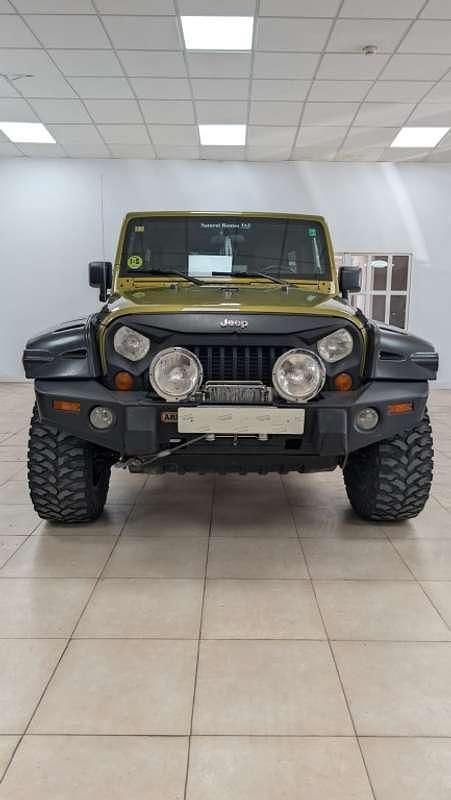 Usado Jeep Wrangler Rubicon 177 CV (130 kW) 2008 Negro SUV