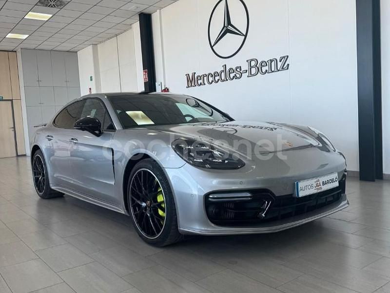 Gris / plata Usado 2021 Porsche Panamera Turbo S Executive Berlina | 128.800 € - Imagen 1/4