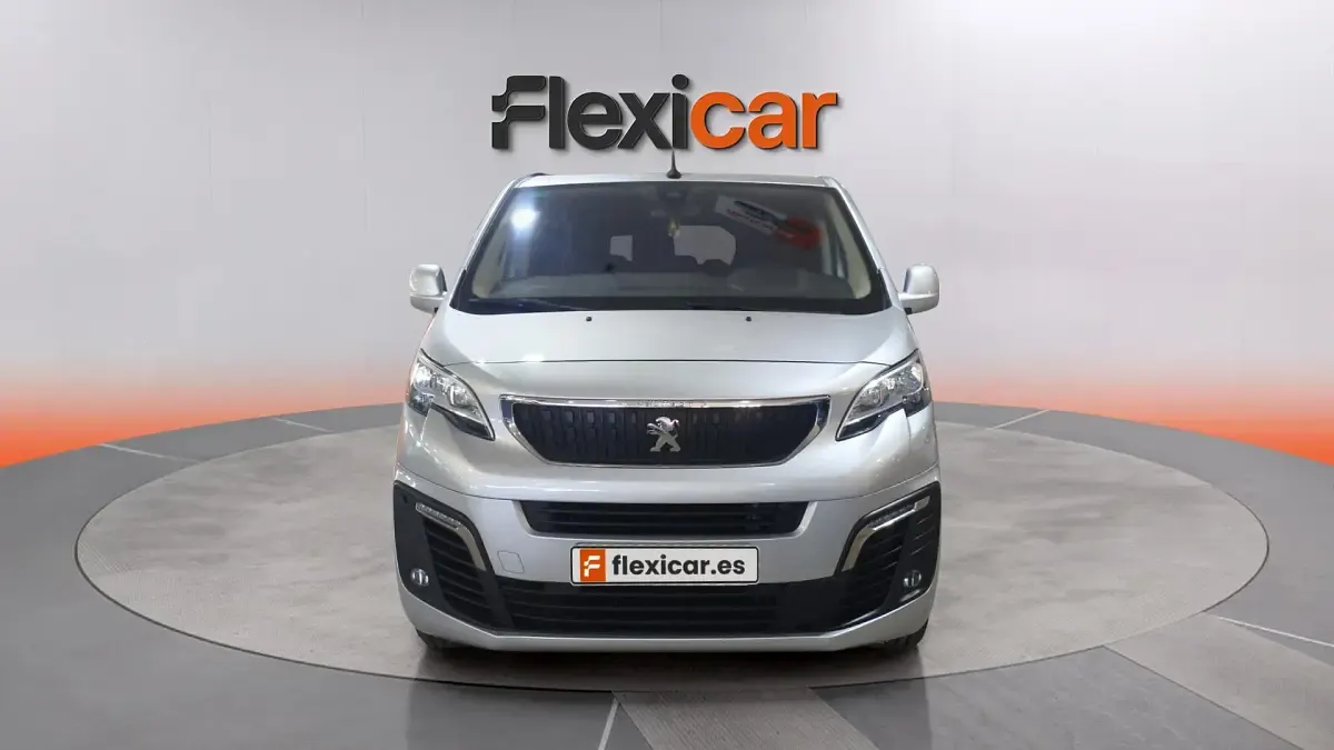 Usado Peugeot Traveller Active 120 CV (88 kW) 2019 Gris Monovolumen