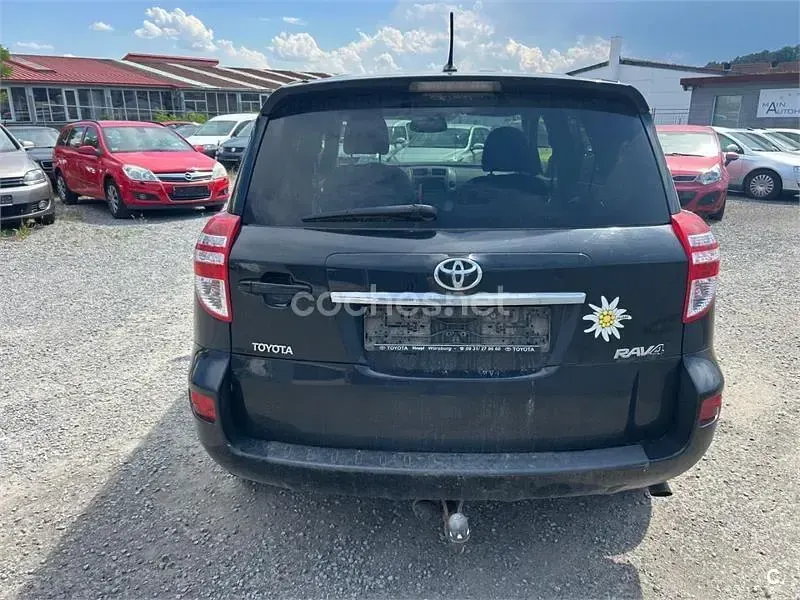 Usado Toyota RAV4 Executive 158 CV (116 kW) 2012 Negro SUV